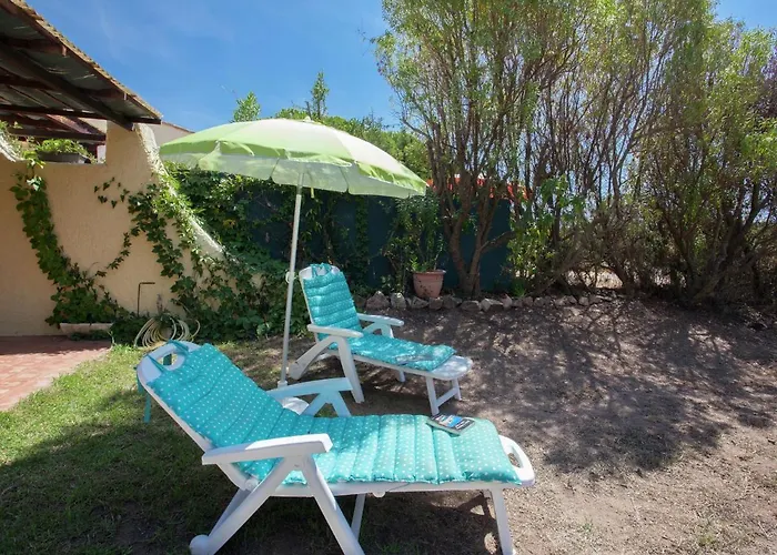 Romantic Retreat In Holiday home Cargese