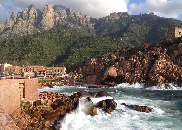 Romantic Retreat In Cargese