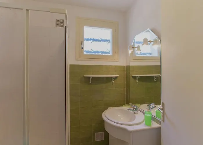 Romantic Retreat In Holiday home Cargese